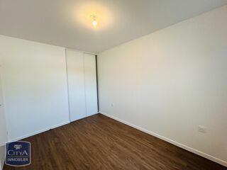  Appartement à louer 3 pièces 66 m²