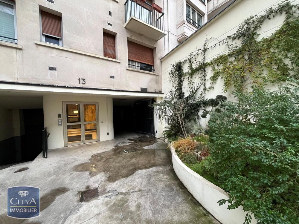 location Parking / Garage Paris 7