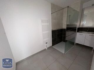  Appartement à louer 2 pièces 54 m²