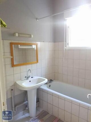  Appartement à louer 2 pièces 45 m²