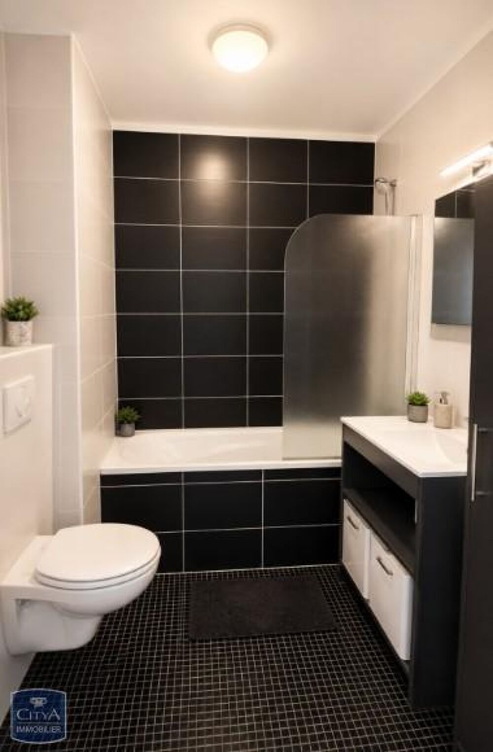 À LOUER : Appartement T1 moderne situé à Amiens, dans le....