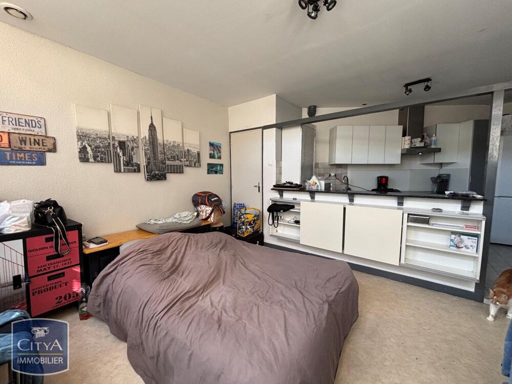 À LOUER : Découvrez cet appartement T1 spacieux situé en....