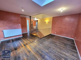  Maison à louer 5 pièces 169 m²