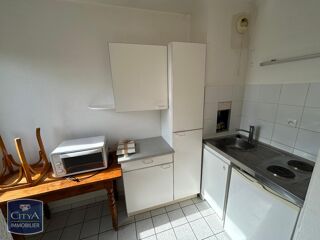  Appartement à louer 1 pièce 27 m²