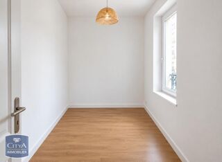  Appartement à louer 2 pièces 28 m²