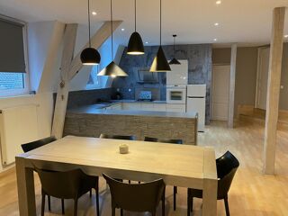  Appartement � louer 4 pi�ces 126 m�