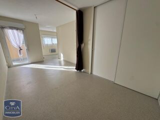  Appartement à louer 1 pièce 32 m²