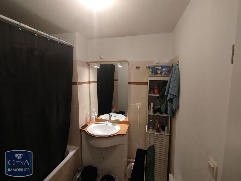 location Appartement - 4 pièce(s) - 74 m² Dole (39100)