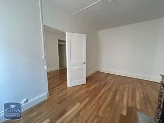  Appartement à louer 2 pièces 47 m²