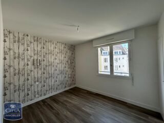  Appartement à louer 3 pièces 70 m²