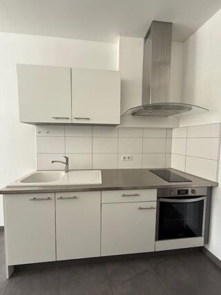  Appartement à louer 1 pièce 30 m²