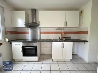  Appartement à louer 3 pièces 65 m²