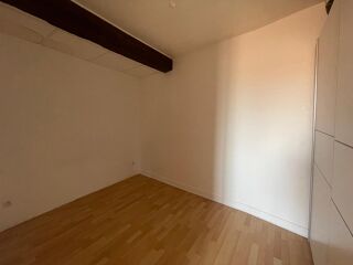  Appartement à louer 1 pièce 31 m²