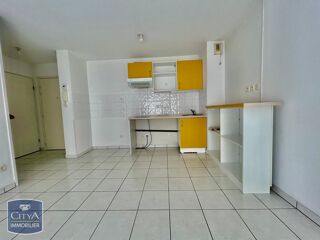  Appartement à louer 2 pièces 36 m²