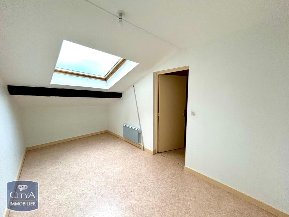 EXCLUSIVITÉ - APPARTEMENT 2 PIÈCES DANS IMMEUBLE ANCIEN ....
