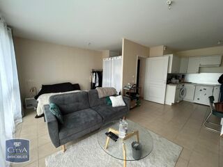 Appartement à louer 2 pièces 38 m²
