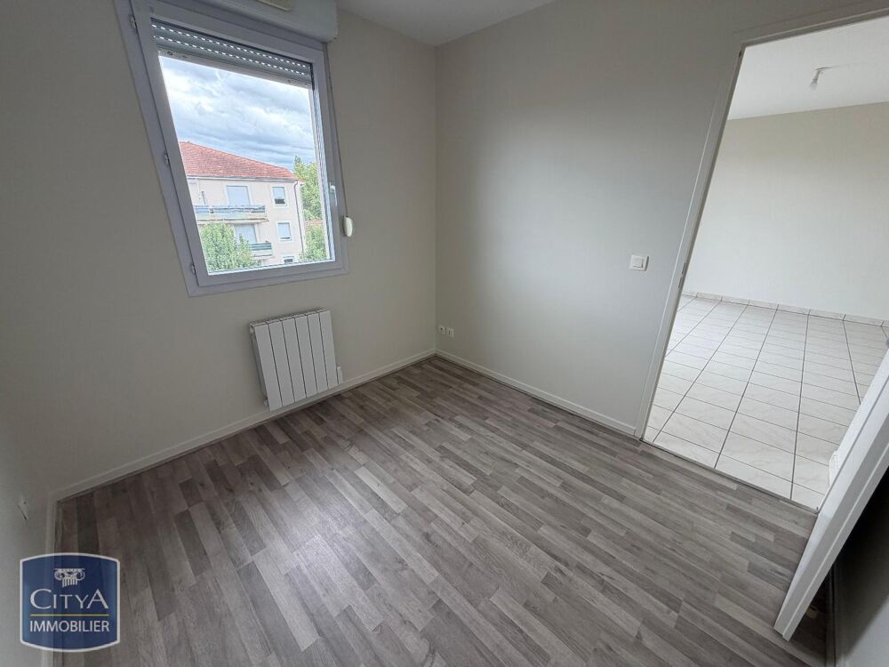 location Appartement - 2 pièce(s) - 54 m² Vichy (03200)