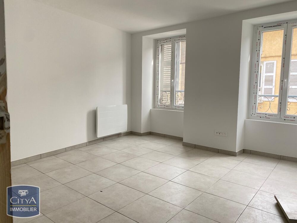 À LOUER : Appartement T2 situé à Vinay, dans un cadre ag....