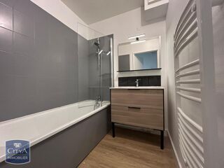  Appartement à louer 2 pièces 43 m²