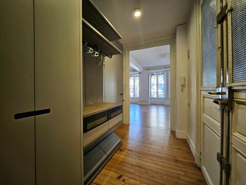  Appartement  louer 5 pices 176 m