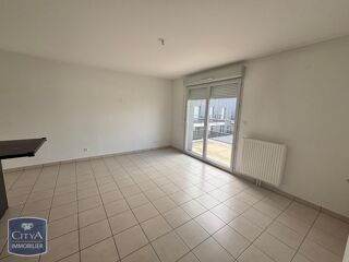  Appartement à louer 3 pièces 61 m²