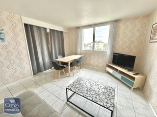  Appartement à louer 4 pièces 61 m²