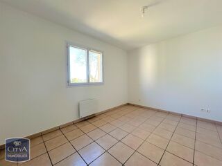  Maison à louer 4 pièces 85 m²