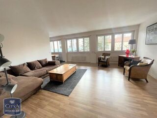  Appartement à louer 4 pièces 95 m²