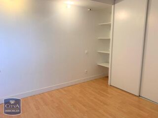  Appartement à louer 2 pièces 28 m²