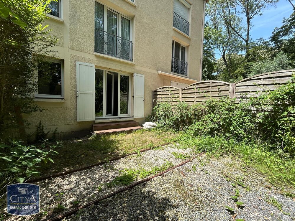 À LOUER : Appartement T1 à Saint Michel sur Orge, situé ....