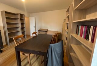  Appartement à louer 2 pièces 44 m²