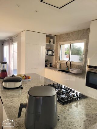  Maison à vendre 5 pièces 144 m²