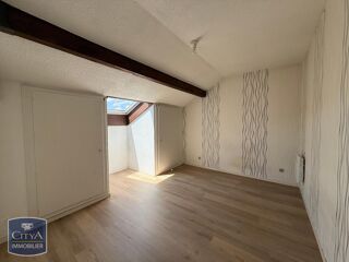  Appartement à louer 2 pièces 50 m²