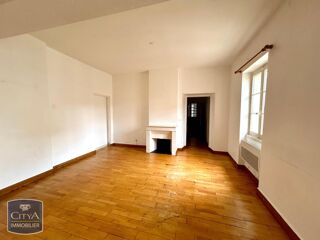  Appartement à louer 4 pièces 107 m²