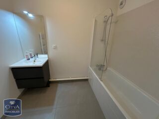  Appartement à louer 3 pièces 62 m²