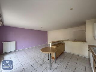  Appartement à louer 3 pièces 65 m²