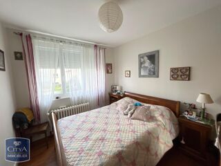  Appartement à louer 3 pièces 65 m²