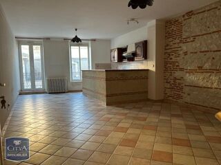  Appartement à louer 3 pièces 76 m²