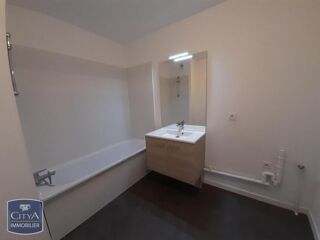  Appartement � louer 3 pi�ces 75 m�