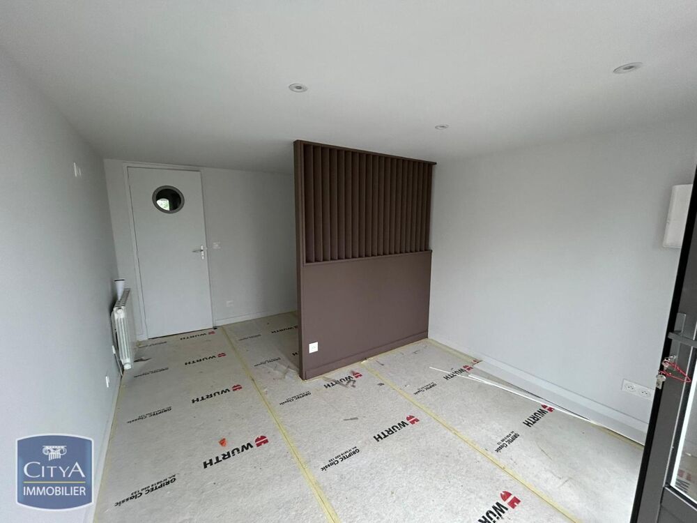 location Appartement - 1 pièce(s) - 17 m² Changé (53810)
