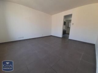  Appartement à louer 3 pièces 74 m²