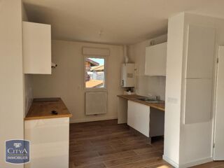  Appartement à louer 3 pièces 70 m²