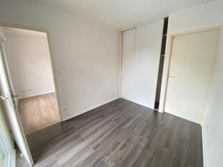  Appartement à louer 2 pièces 37 m²