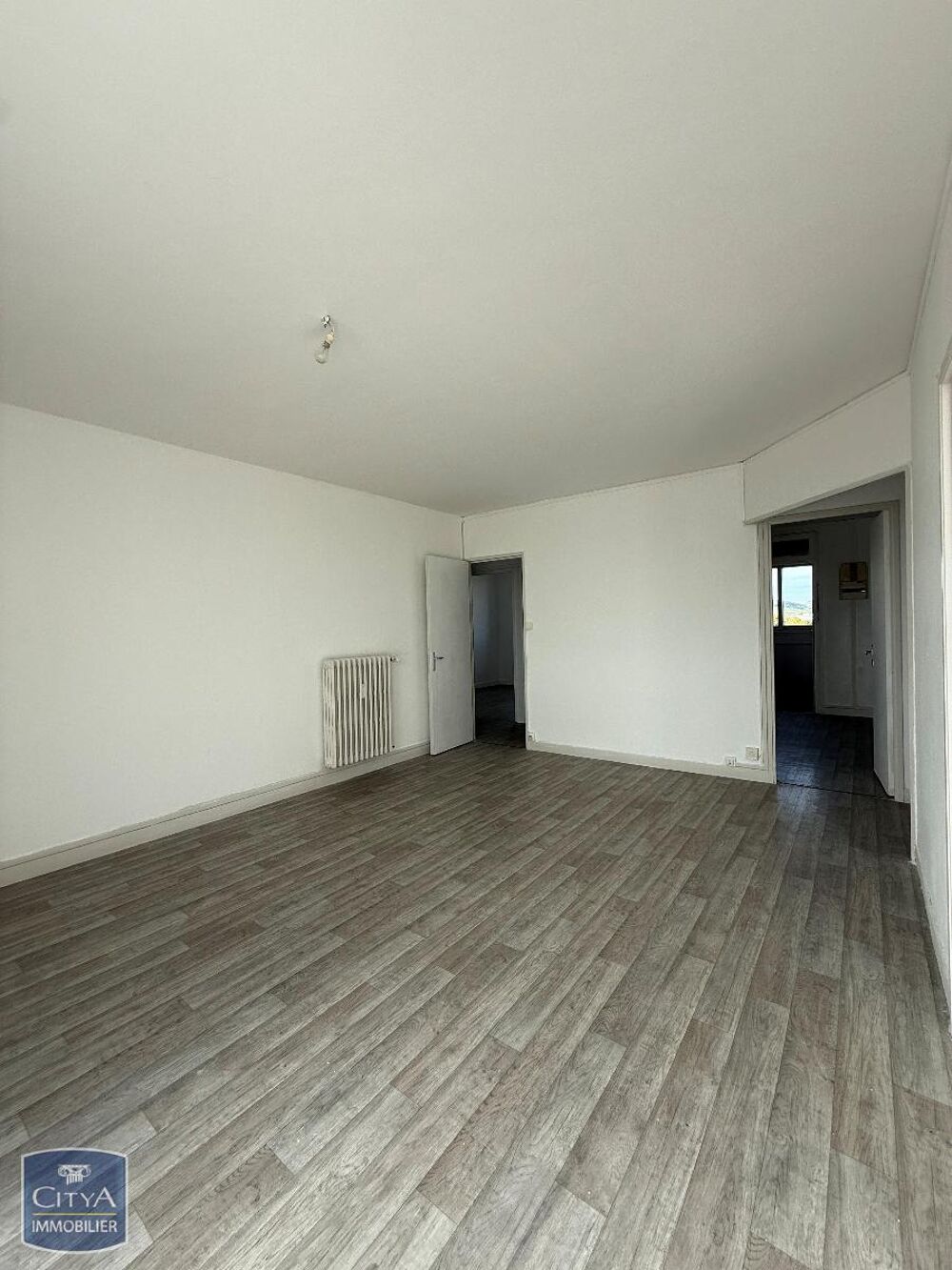 location Appartement - 4 pièce(s) - 80 m² Beaune (21200)