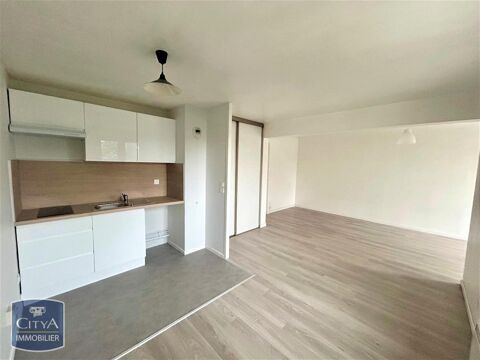  Appartement � louer 1 pi�ce 36 m� Lille