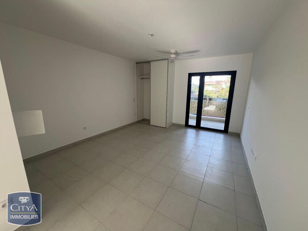 location Appartement - 1 pièce(s) - 31 m² Le Tampon (97430)