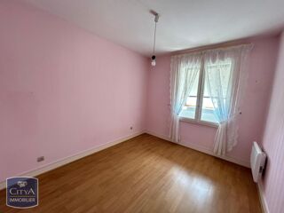  Appartement à louer 4 pièces 81 m²