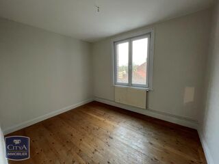  Appartement à louer 3 pièces 64 m²