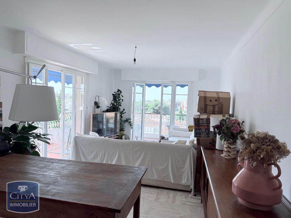 location Appartement - 4 pièce(s) - 84 m² Le Cannet (06110)