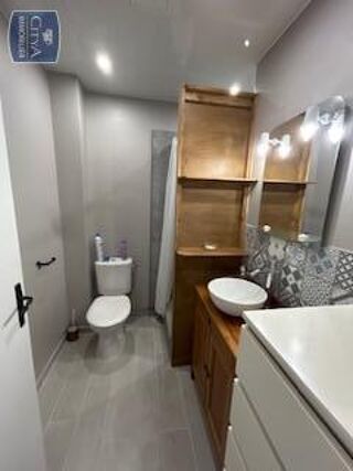  Appartement à louer 2 pièces 42 m²
